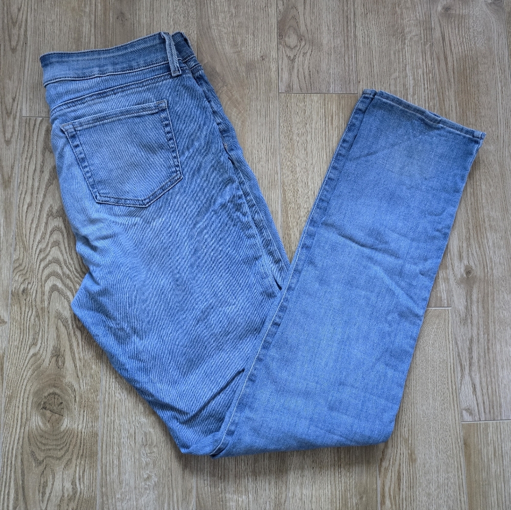 NYDJ "Butt Lift Technology"  Long, Light Wash  Jeans 36 Inseam